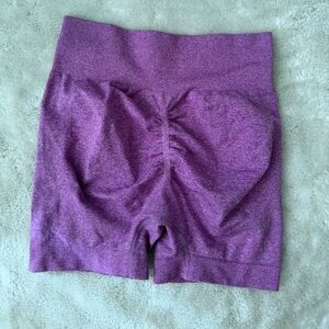 Shorts size S